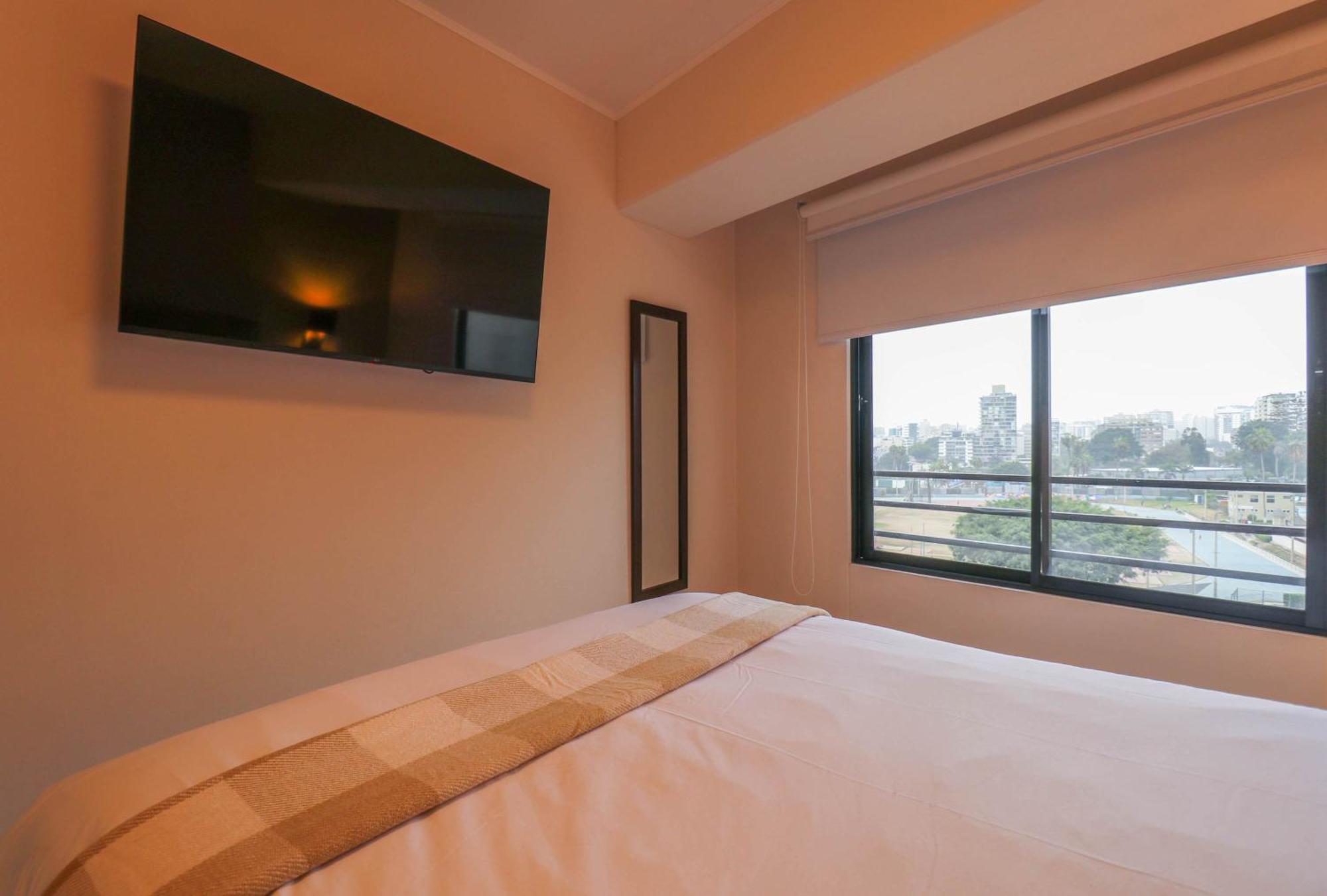 Radiant 1br With Fantastic View In Barranco *